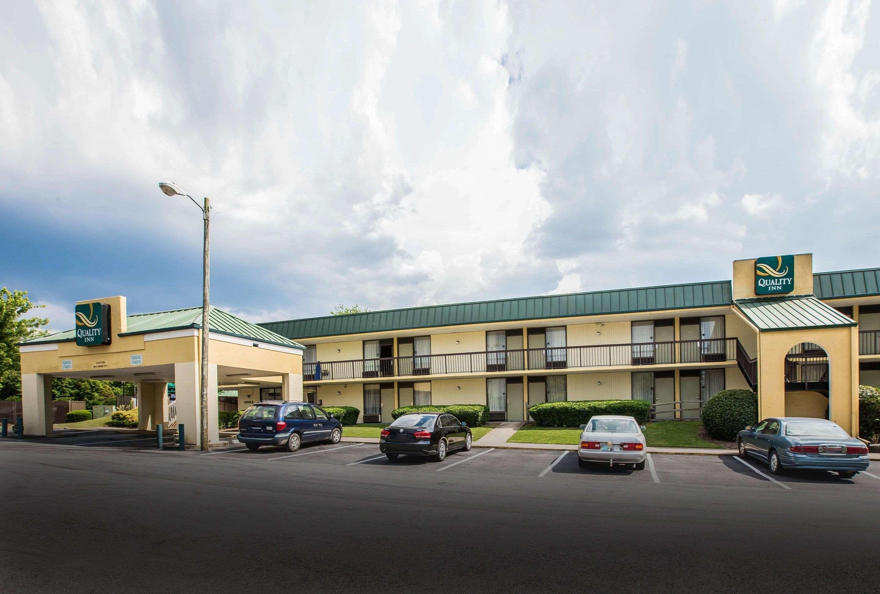 Quality Inn Мадисон Экстерьер фото